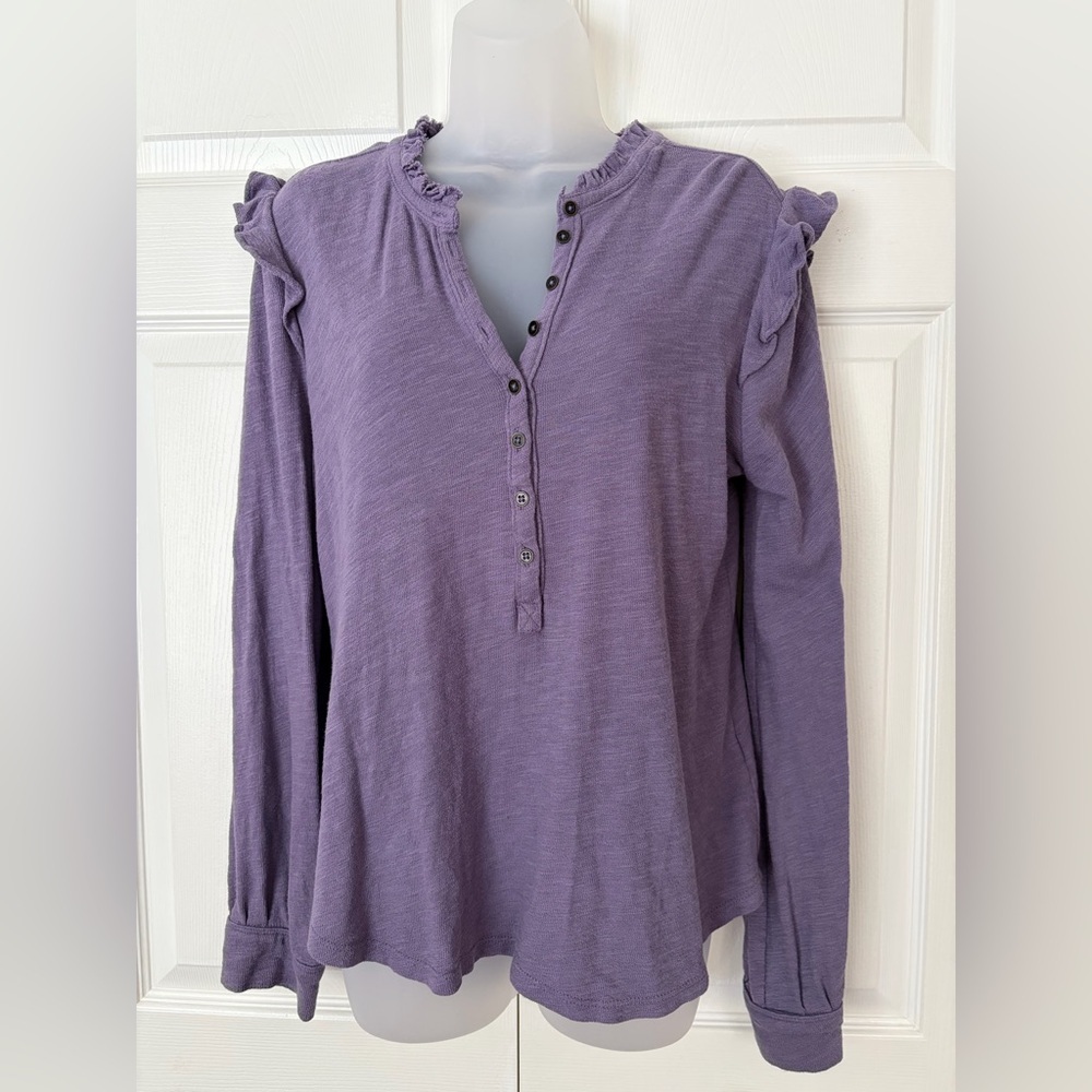 Pilcro Women’s Top Shirt Ruffled Henley Long Sleeve blouse cotton purple Medium - Picture 3 of 16